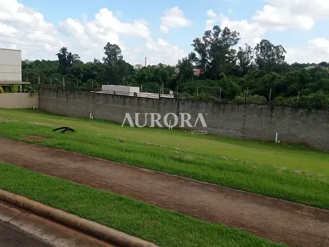 Terreno com 267m², à venda, no bairro Jardim Morumbi em Londrina