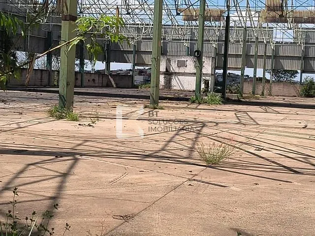 Terreno com 101772m², à venda, no bairro Distrito Industrial em Campinas
