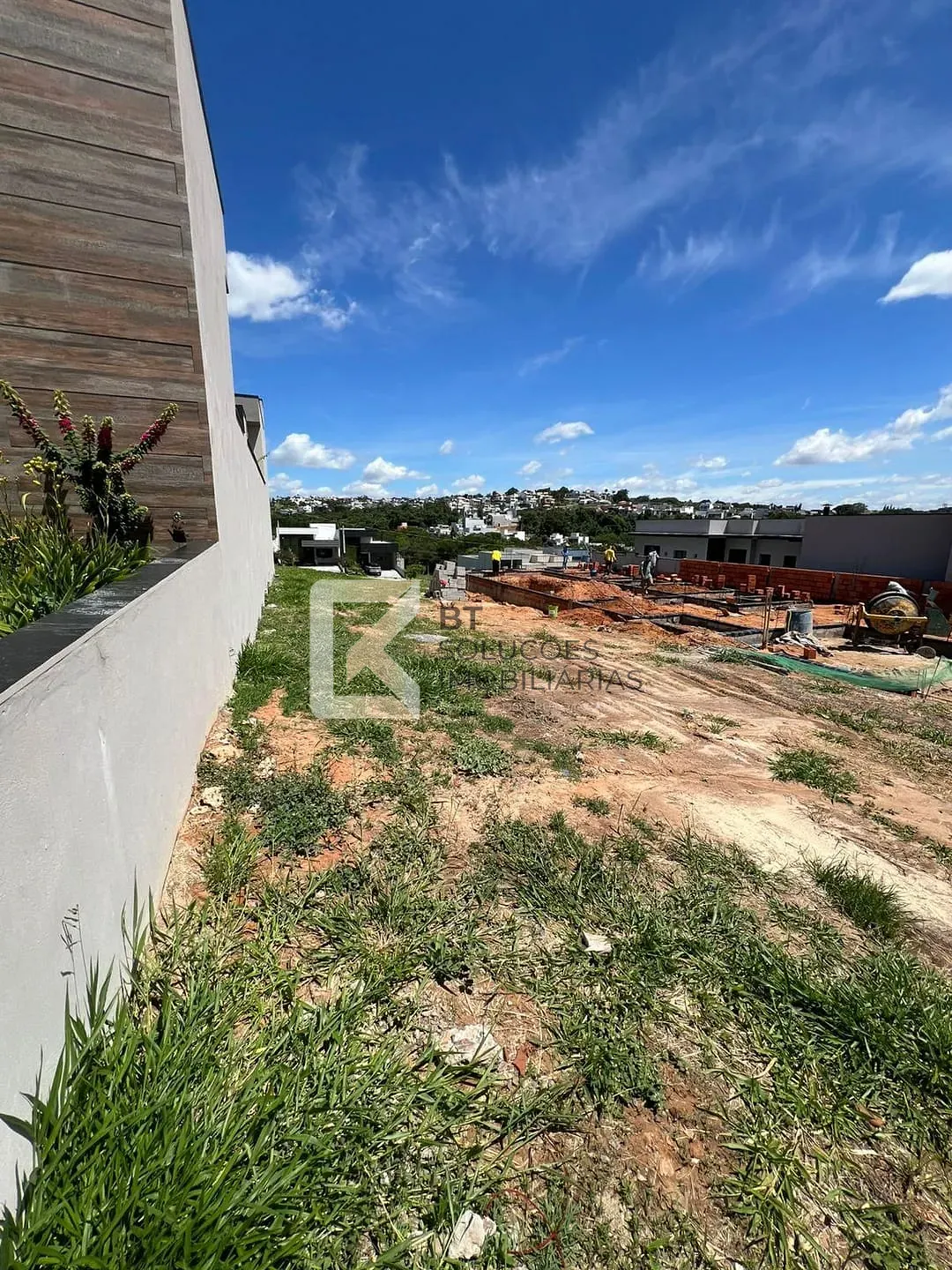 Terreno, 300 m² - Foto 1