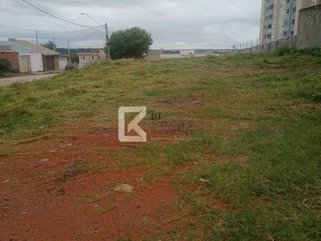 Terreno com 160m², à venda, no bairro Jardim Imperador em Salto