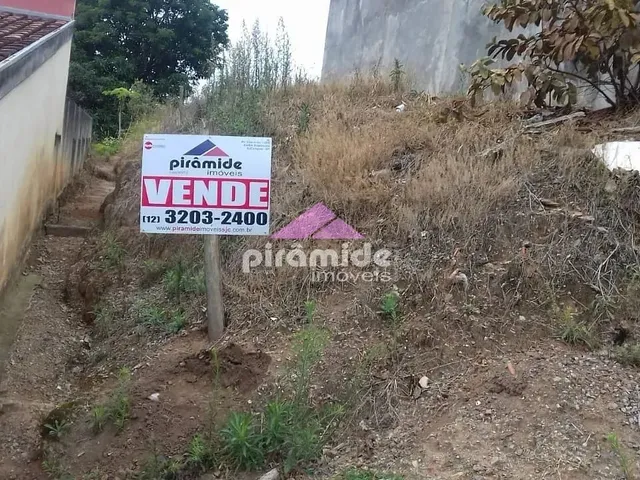 Terreno com 223m², à venda, no bairro Vila Dirce em São José Dos Campos