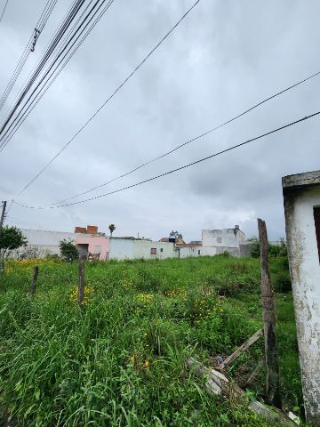 Terreno com 240m², à venda, no bairro Três Vendas em Pelotas