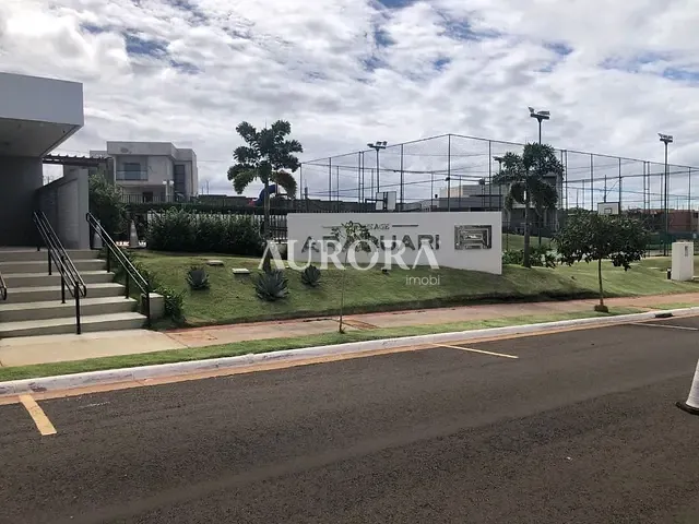 Terreno com 256m², à venda, no bairro Gleba Pinguim em Londrina
