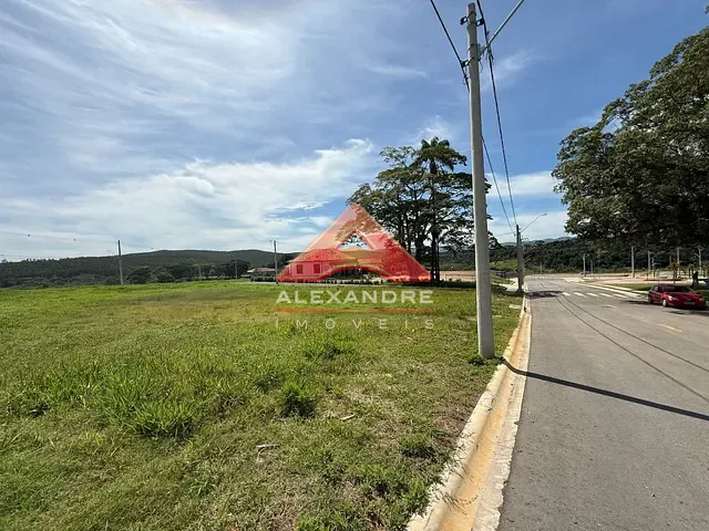 Terreno com 353m², à venda, no bairro Borda da Mata em Caçapava
