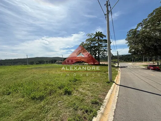 Terreno com 353m², à venda, no bairro Borda da Mata em Caçapava