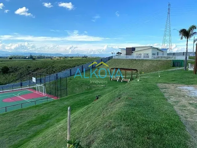 Terreno com 354m², à venda, no bairro Recanto dos Eucaliptos em São José dos Campos