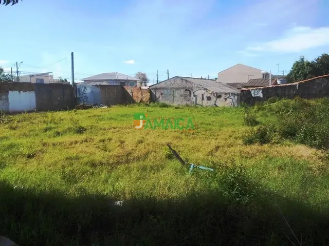Terreno à venda, no bairro Cajuru em Curitiba