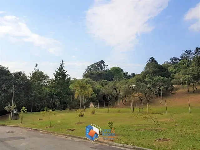 Terreno com 3307m², à venda, no bairro Jardim Mediterrâneo em Cotia