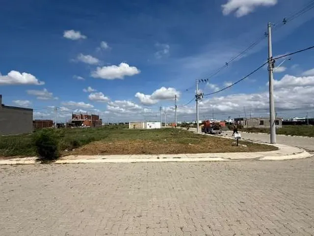 Terreno com 250m², à venda, no bairro Centro em Campos dos Goytacazes