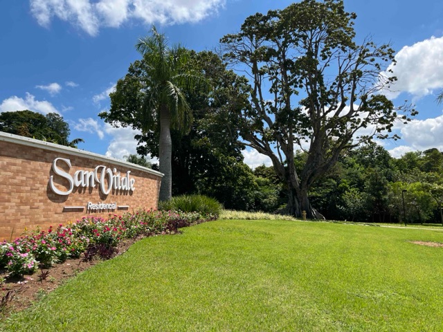Terreno com 303m², à venda, no bairro Bom Retiro em Bragança Paulista