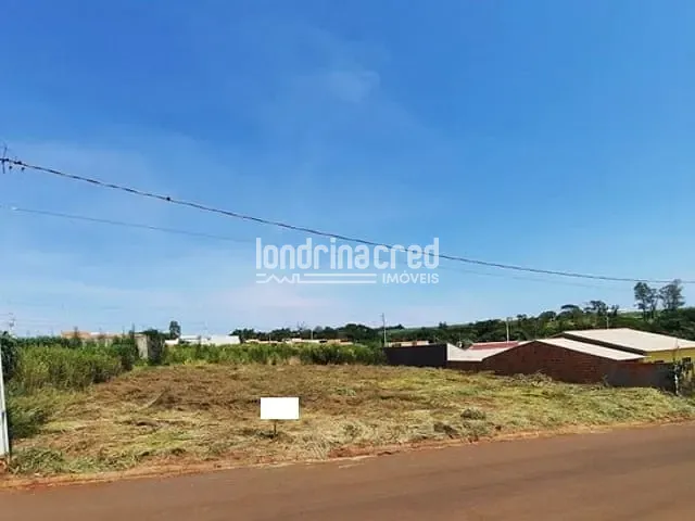 Terreno com 900m², à venda, no bairro Residencial Portal do Lago em Cambé