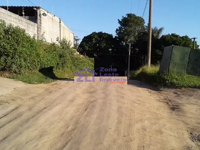 Terreno com 1400m², à venda, no bairro Veraneio Ijal em Jacareí