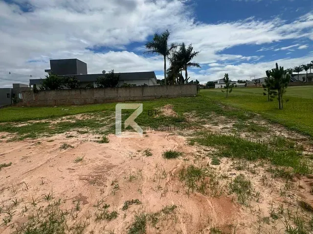 Terreno com 1000m², à venda, no bairro Jardim Indaiatuba Golf em Indaiatuba