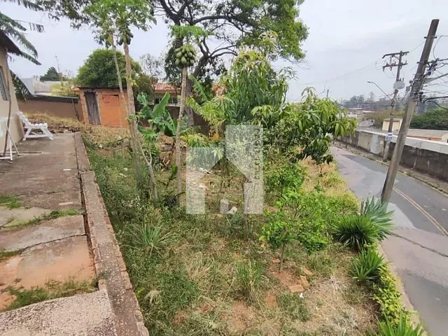 Terreno com 270m², à venda, no bairro Vila Aparecida em Jundiaí