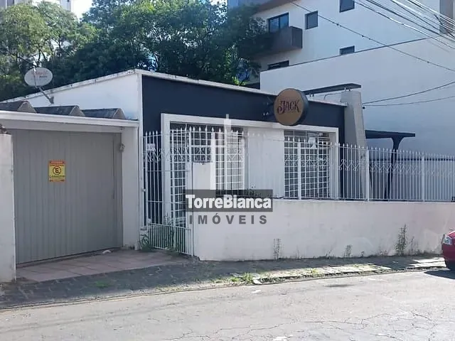 Terreno com 392m², à venda, no bairro Centro em Ponta Grossa