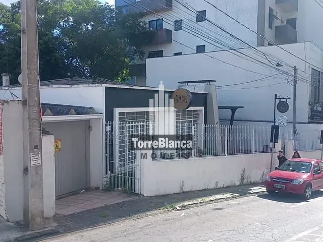 Terreno com 392m², à venda, no bairro Centro em Ponta Grossa