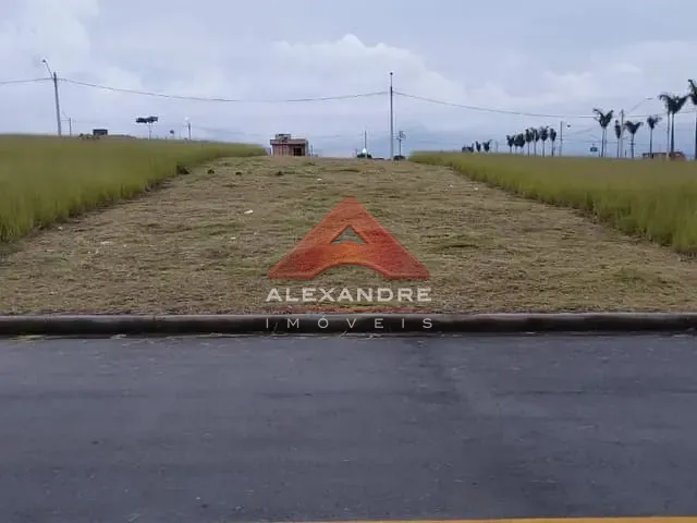 Terreno com 250m², à venda, no bairro Jardim das Flores em São José dos Campos