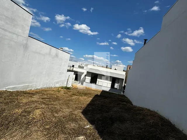Terreno com 250m², à venda, no bairro Centro (Jacaré) em Cabreúva