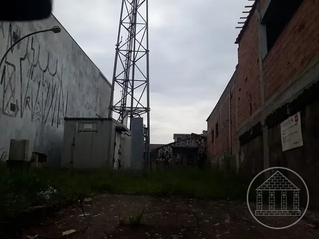 Terreno com 270m², à venda, no bairro Jardim Iporanga em São Paulo