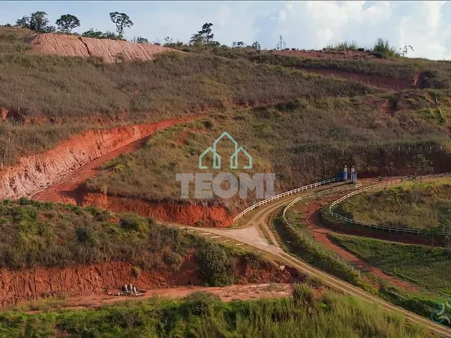 Terreno com 20000m², à venda ou para alugar, no bairro Registro em Taubaté