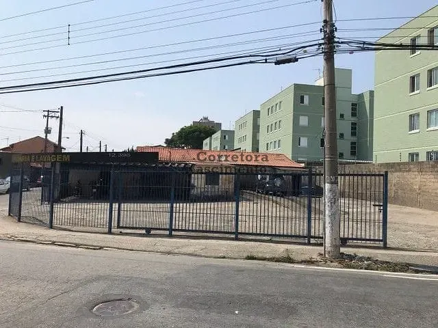 Terreno com 512m², à venda, no bairro São João em Jacareí
