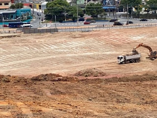Terreno com 141m², à venda, no bairro Parque Rizzo II em Cotia