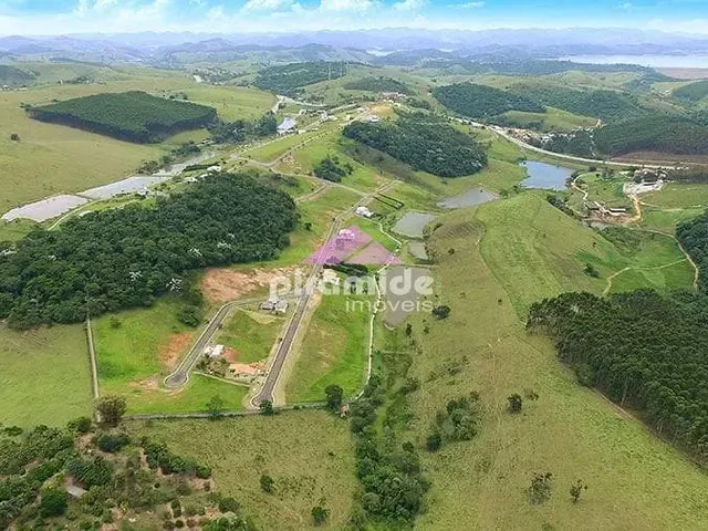 Terreno com 1035m², à venda, no bairro Zona Rural em Paraibuna