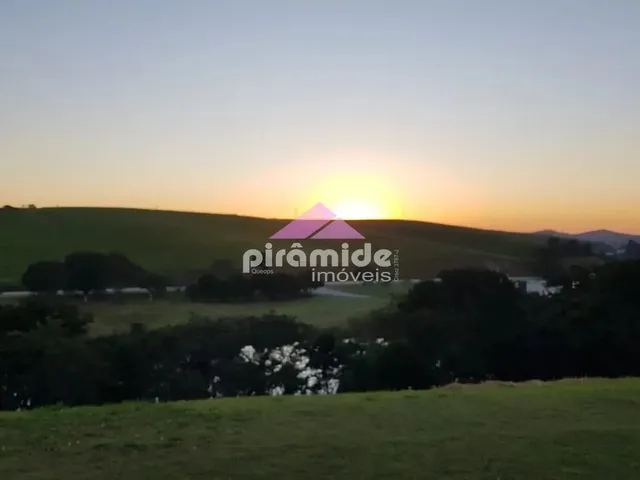 Terreno com 1035m², à venda, no bairro Zona Rural em Paraibuna