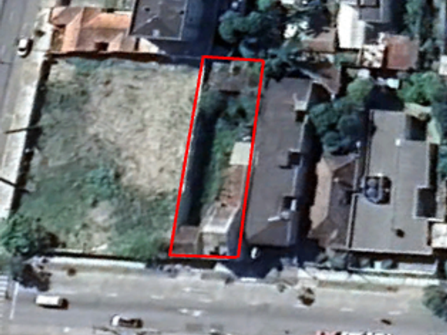 Terreno com 451m², à venda, no bairro Centro em Pelotas