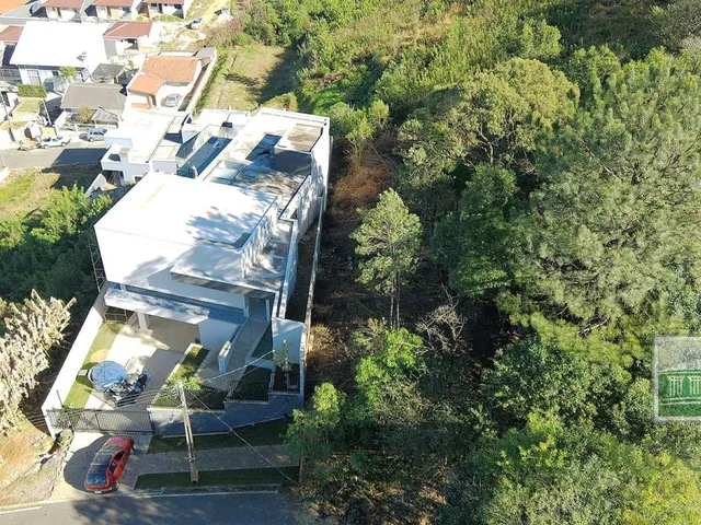 Terreno à venda, no bairro Centro em Colombo