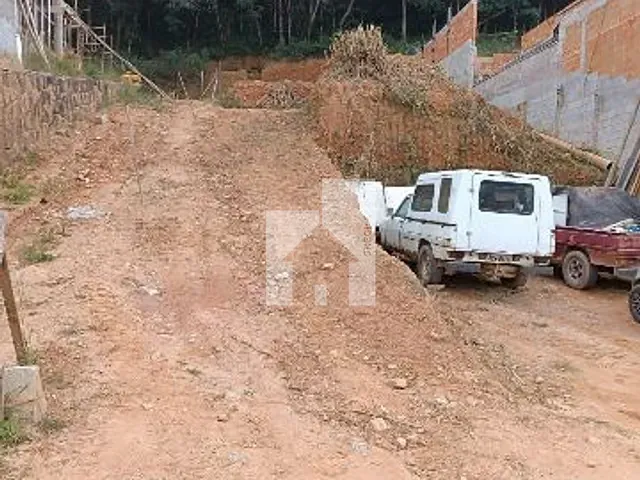 Terreno com 660m², à venda, no bairro Roseira em Jundiaí