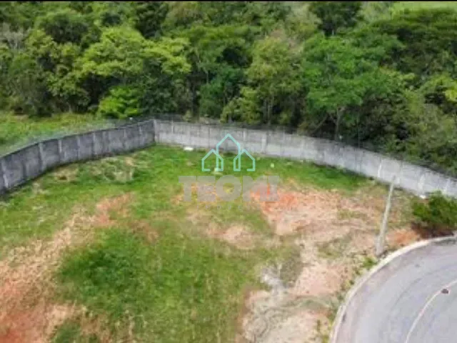 Terreno com 343m², à venda, no bairro Morada dos Nobres em Taubaté
