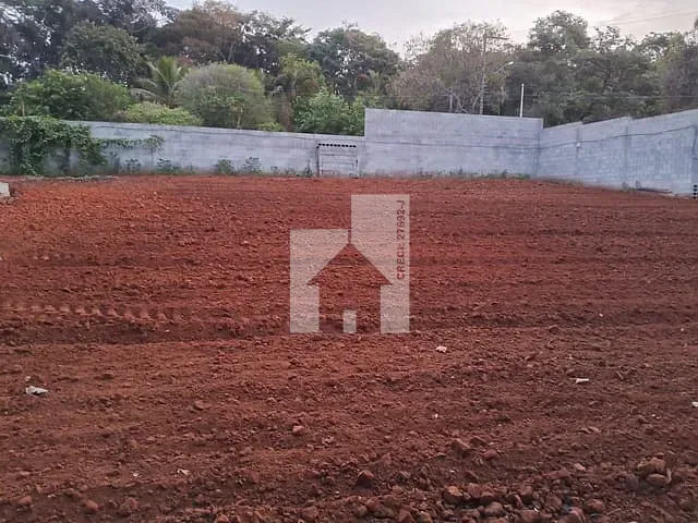Terreno com 2250m², à venda, no bairro Estância São Jorge em Jarinu