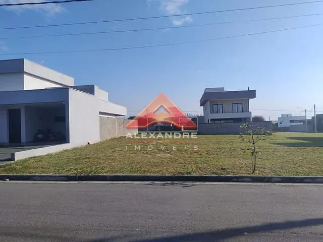 Terreno com 250m², à venda, no bairro Jardim das Flores em São José dos Campos