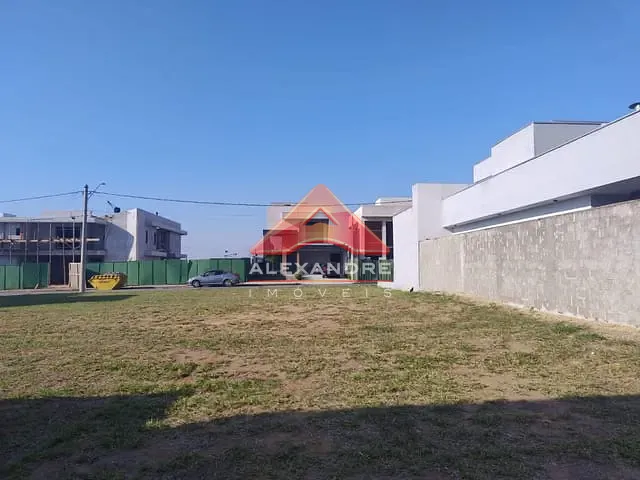 Terreno com 250m², à venda, no bairro Jardim das Flores em São José dos Campos