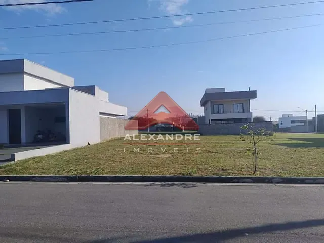 Terreno com 250m², à venda, no bairro Jardim das Flores em São José dos Campos