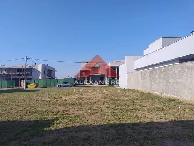 Terreno com 250m², à venda, no bairro Jardim das Flores em São José dos Campos