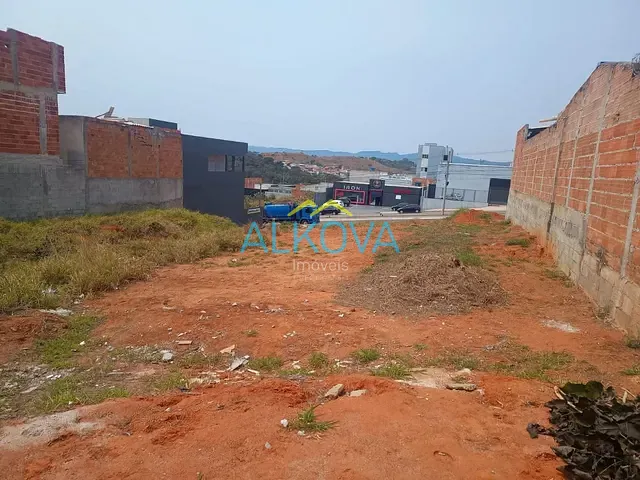 Terreno com 175m², à venda, no bairro Recanto dos Eucaliptos em São José dos Campos