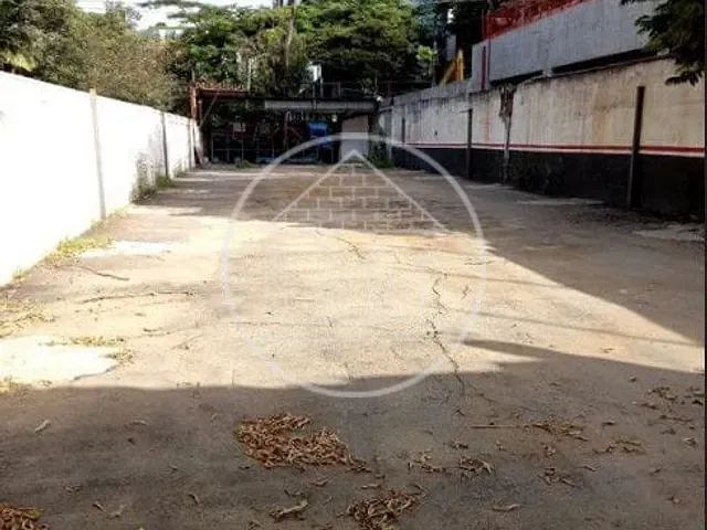Terreno com 425m², à venda, no bairro Vila Olímpia em São Paulo