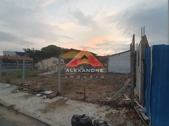 Terreno com 288m², à venda, no bairro Monte Castelo em São José dos Campos