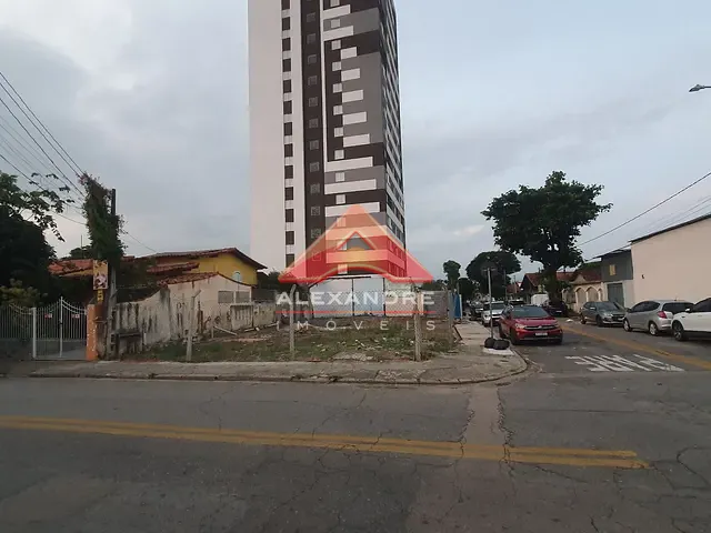 Terreno com 288m², à venda, no bairro Monte Castelo em São José dos Campos