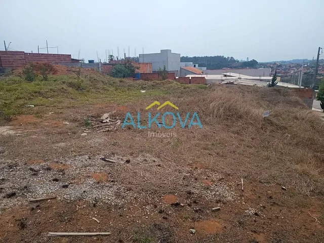 Terreno com 175m², à venda, no bairro Recanto dos Eucaliptos em São José dos Campos