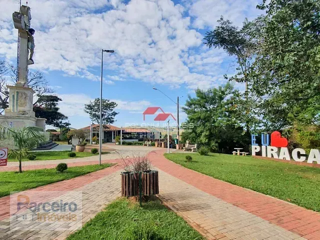 Terreno com 600m², à venda, no bairro Centro em Piracaia