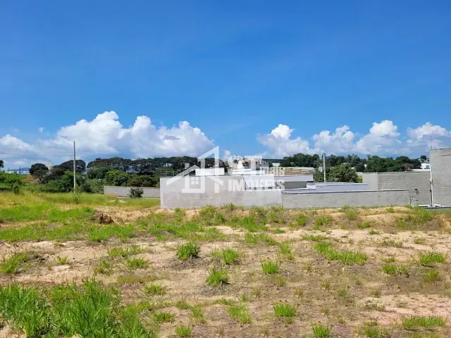 Terreno com 250m², à venda, no bairro Morada Dos Passaros em Andradas