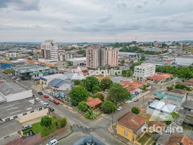 Terreno com 560m², à venda, no bairro Nova Rússia em Ponta Grossa