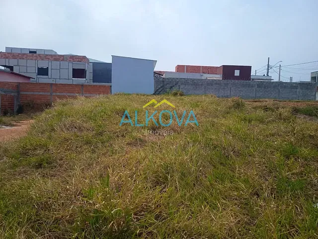 Terreno com 257m², à venda, no bairro Recanto dos Eucaliptos em São José dos Campos