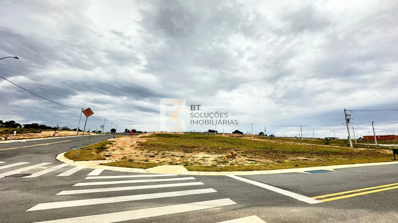 Terreno, 308 m² - Foto 1