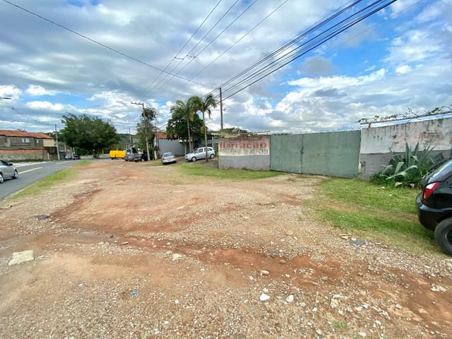 Foto do Terreno - Área à venda, 3274 m² por R$ 3.850.000,00 - Jardim Castanheira - São José dos Campos/SP | INDEPENDENCE NEGOCIOS IMOBILIARIOS LTDA