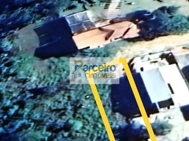 Terreno com 1300m², à venda, no bairro Monte Cristo em Piracaia