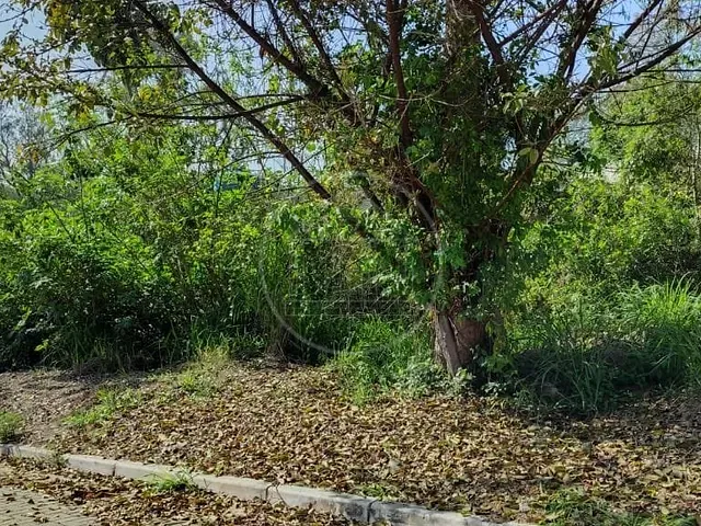Terreno com 511m², à venda, no bairro Parque do Terceiro Lago em São Paulo